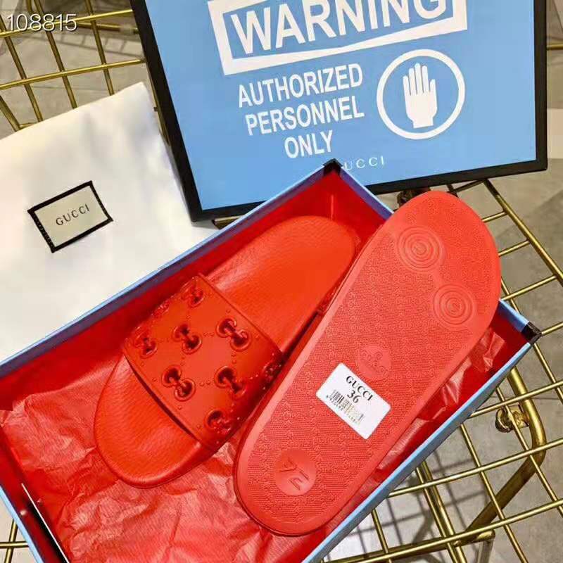 G*u*i men’s rubber gg slide sandal-red