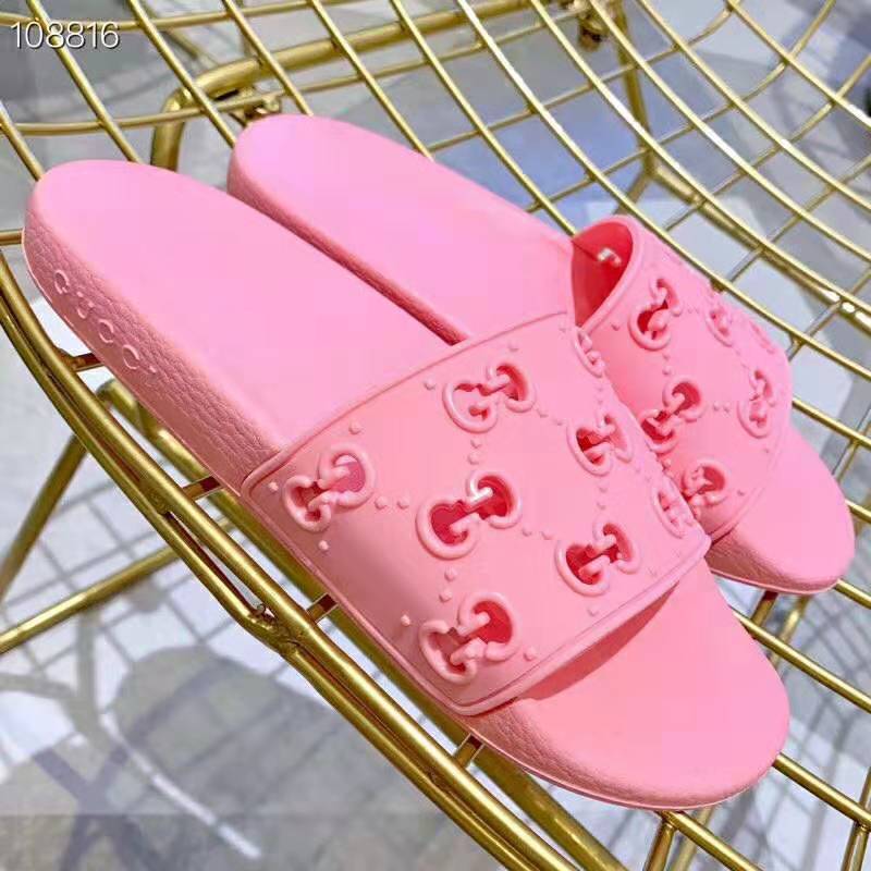 G*u*i women’s rubber gg slide sandal-pink
