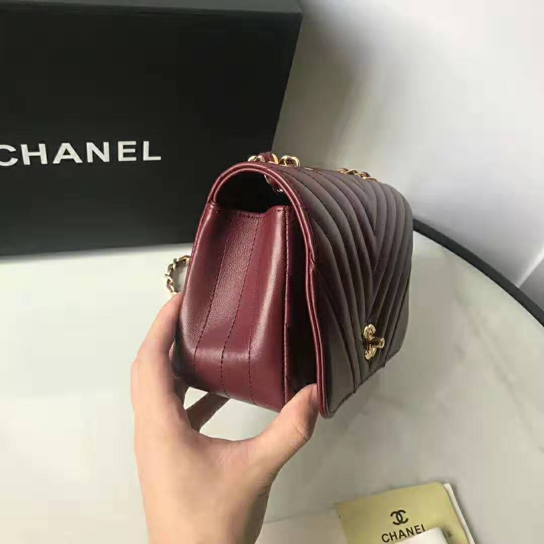 Chanel Women Mini Flap Bag in Calfskin Leather-Red