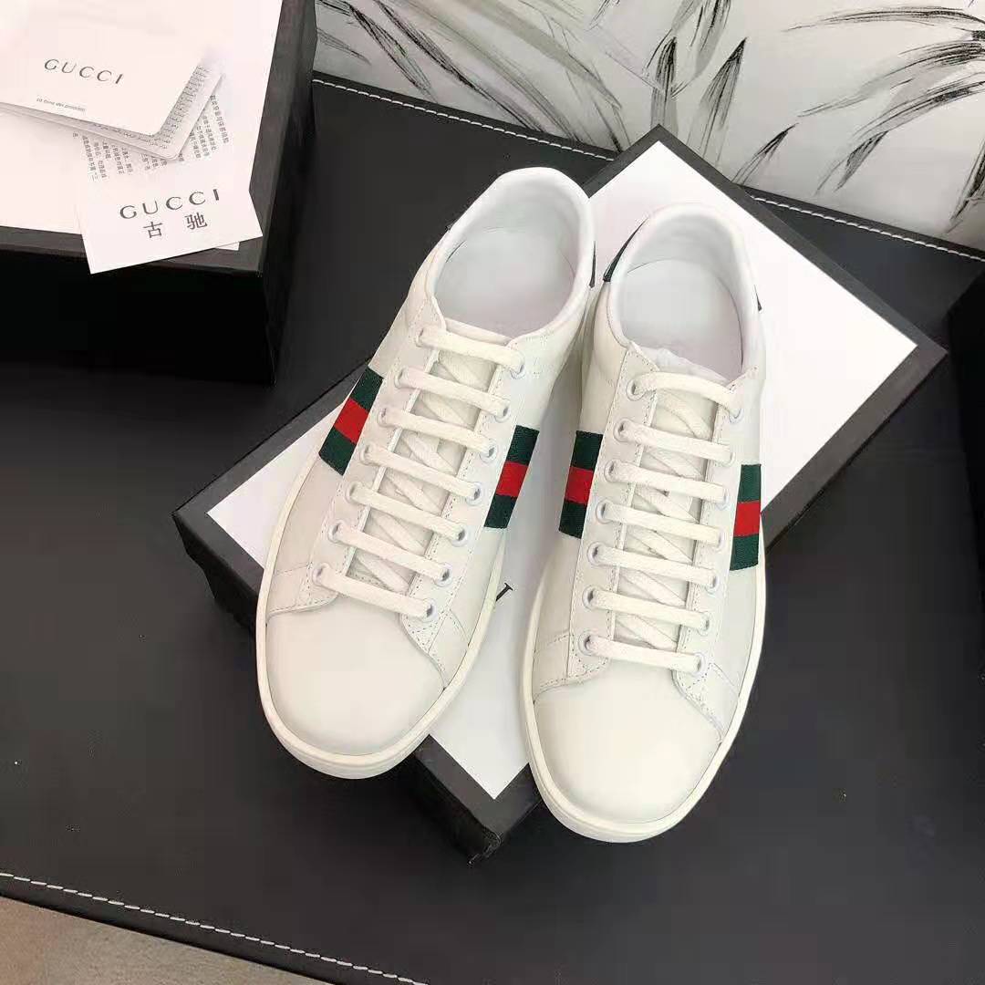 G*u*i unisex ace leather sneaker white leather with green crocodile detail