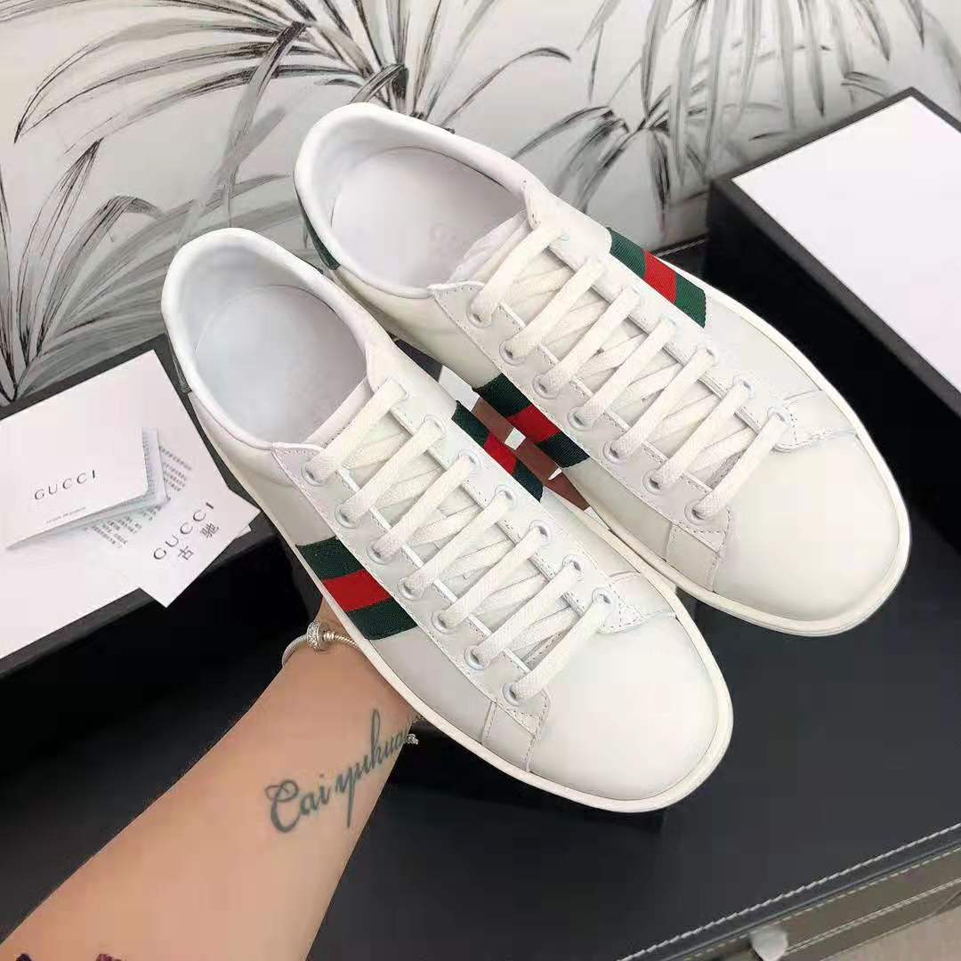 G*u*i unisex ace leather sneaker white leather with green crocodile detail