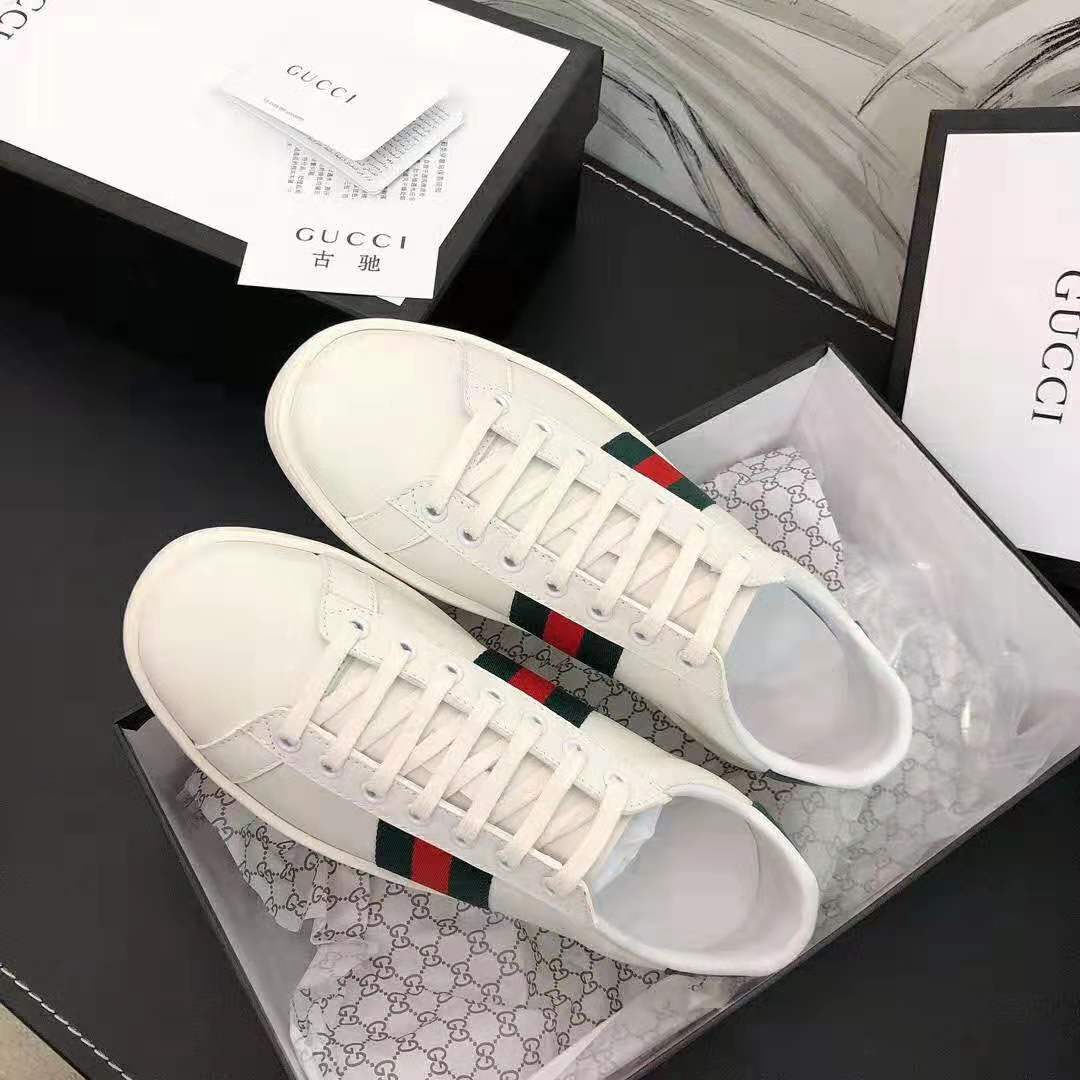 G*u*i unisex ace leather sneaker white leather with green crocodile detail