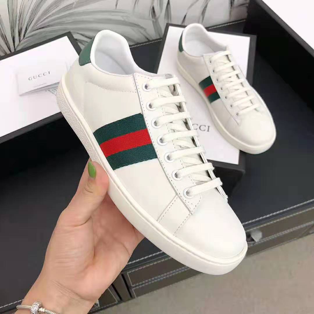 G*u*i unisex ace leather sneaker white leather with green crocodile detail