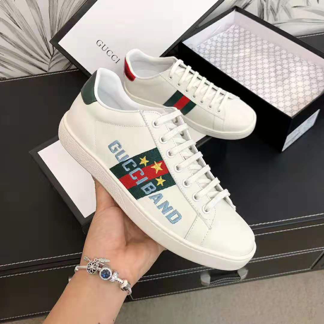 G*u*i unisex ace sneaker with G*u*i band-white