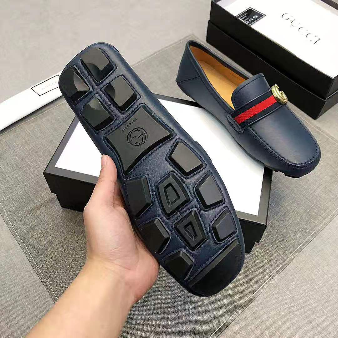 G*u*i men leather driver with web-navy