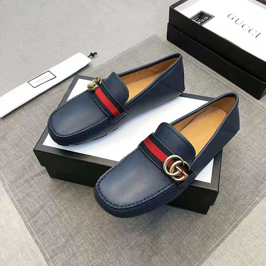 G*u*i men leather driver with web-navy