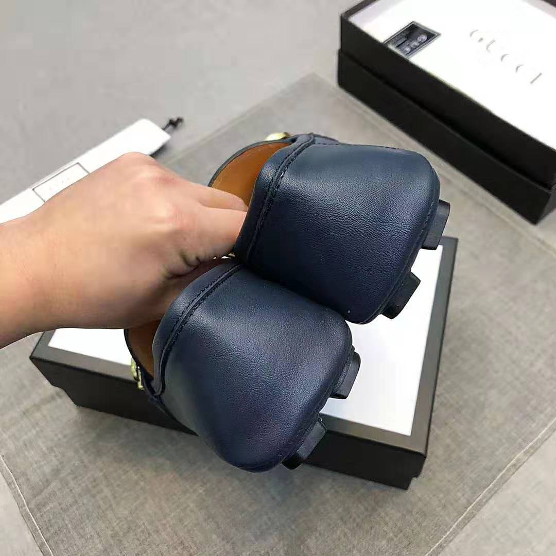 G*u*i men leather driver with web-navy