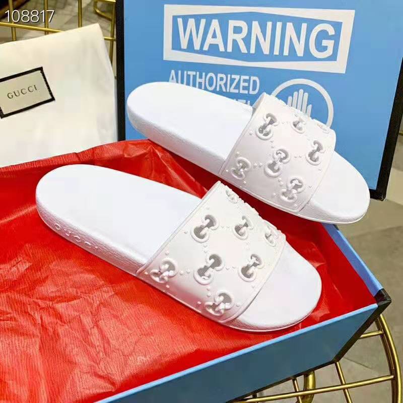 G*u*i women’s rubber gg slide sandal-white