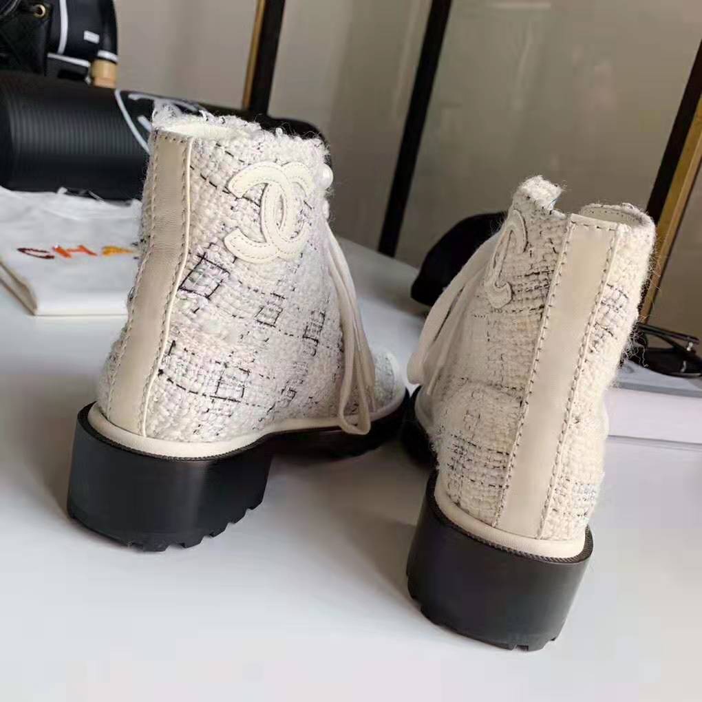 Chanel Women Ankle Boots in Tweed & Calfskin 3.6 cm Heel-Beige