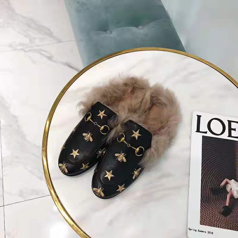 G*u*i unisex princetown embroidered leather slipper with bees and stars in lamb wool-black
