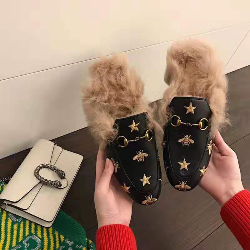 G*u*i unisex princetown embroidered leather slipper with bees and stars in lamb wool-black