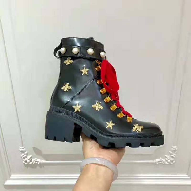 G*u*i women G*u*i leather embroidered ankle boot in black leather 8.9 cm-red