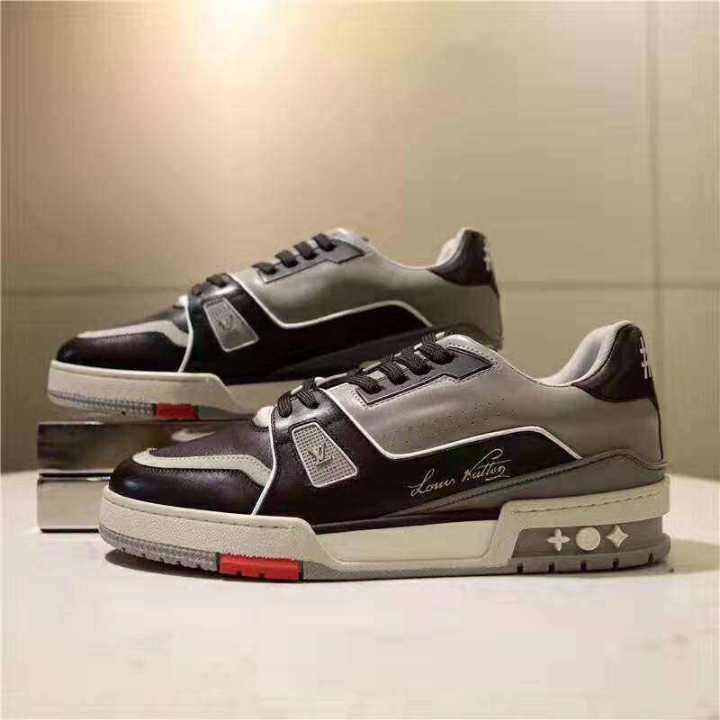 Louis Vuitton LV Unisex LV Trainer Sneaker in Calf Leather-Black