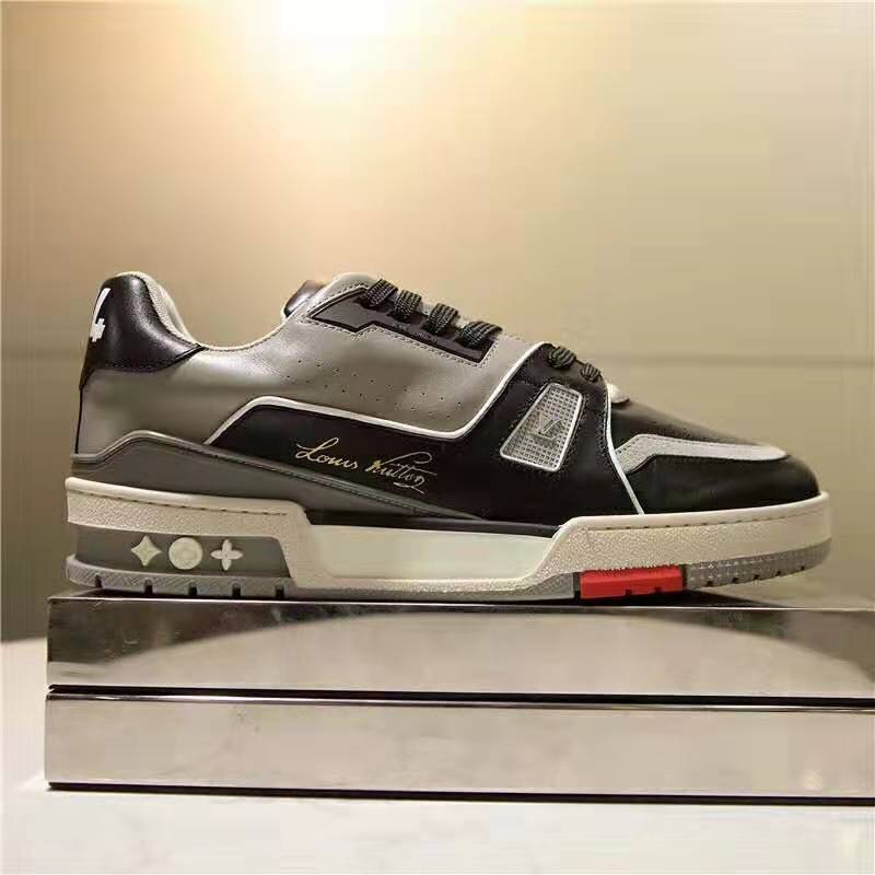 Louis Vuitton LV Unisex LV Trainer Sneaker in Calf Leather-Black
