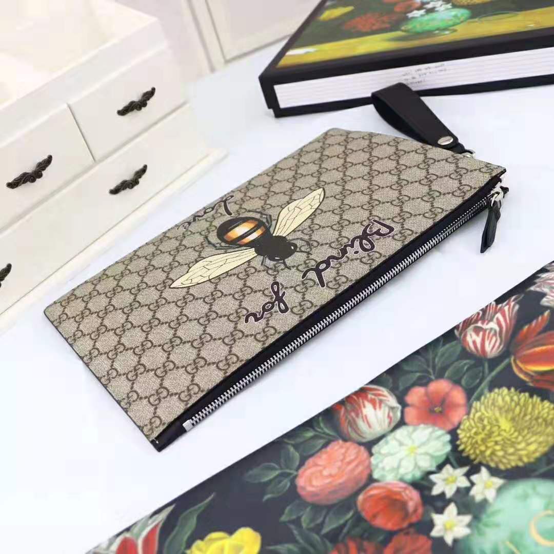 G*u*i gg men G*u*i bestiary pouch with bee in beige/ebony soft gg supreme with bee