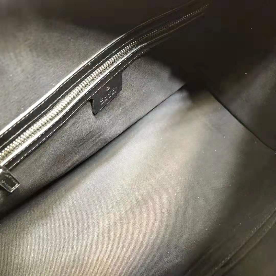 G*u*i gg men medium soft leather duffle in black soft leather