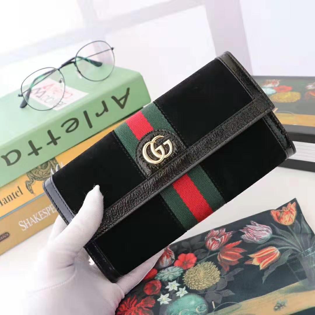 G*u*i gg unisex ophidia continental wallet in black suede leather