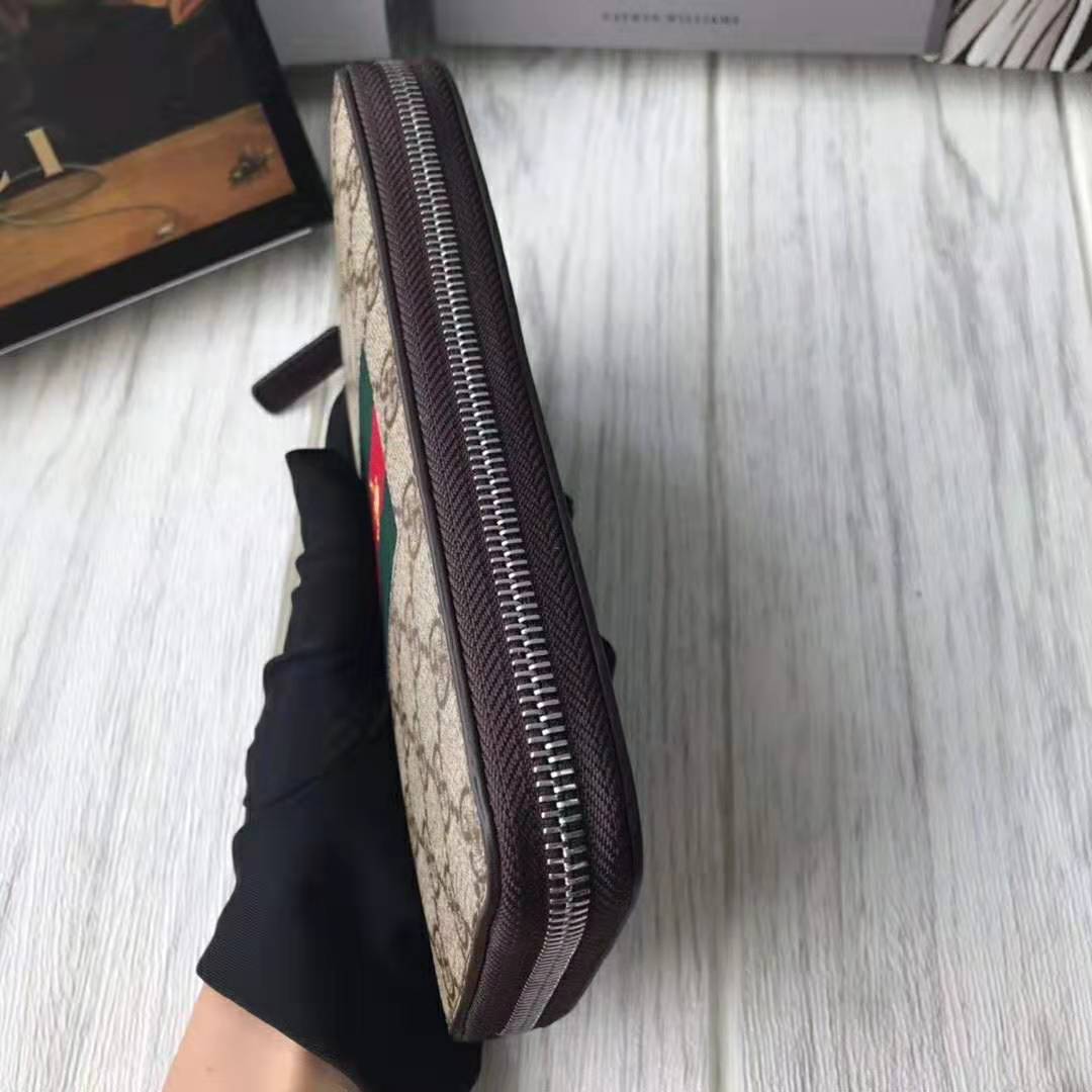 G*u*i gg unisex web gg supreme zip around wallet in beige/ebony gg supreme canvas