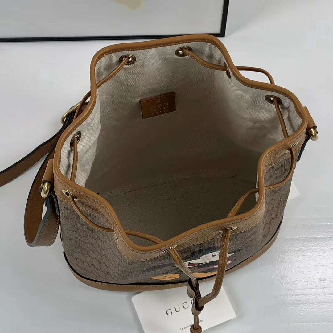 G*u*i gg unisex disney x G*u*i small bucket bag gg supreme canvas