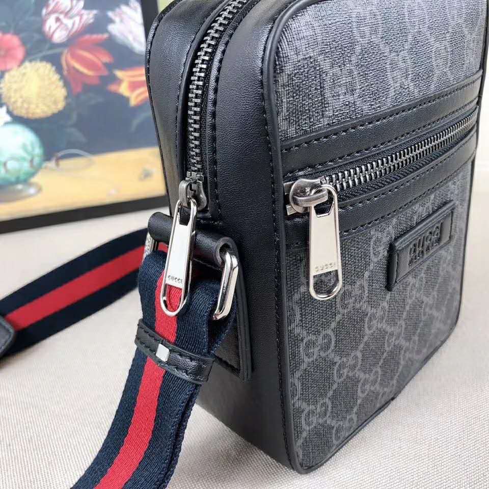 G*u*i gg men gg black messenger gg supreme canvas