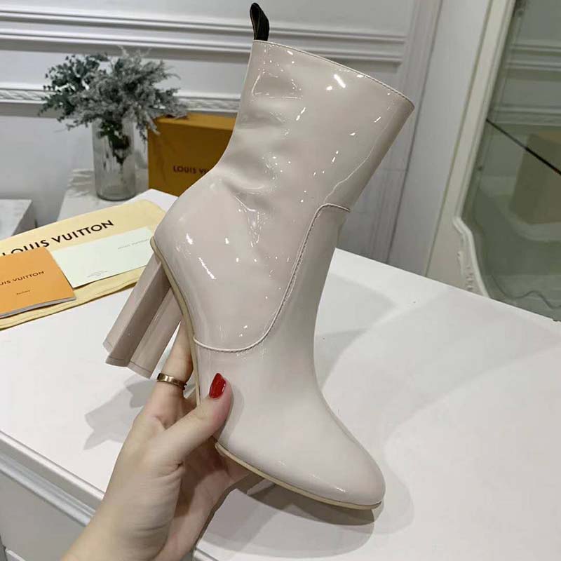 Louis Vuitton LV Women Silhouette Ankle Boot Shiny Rubber-White