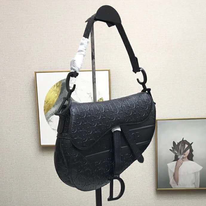 Dior Unisex Saddle Bag Black Dior Oblique Embossed Calfskin ‘CD’