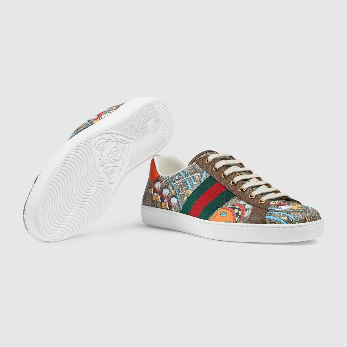 G*u*i gg unisex disney x G*u*i donald duck ace sneaker beige gg supreme canvas