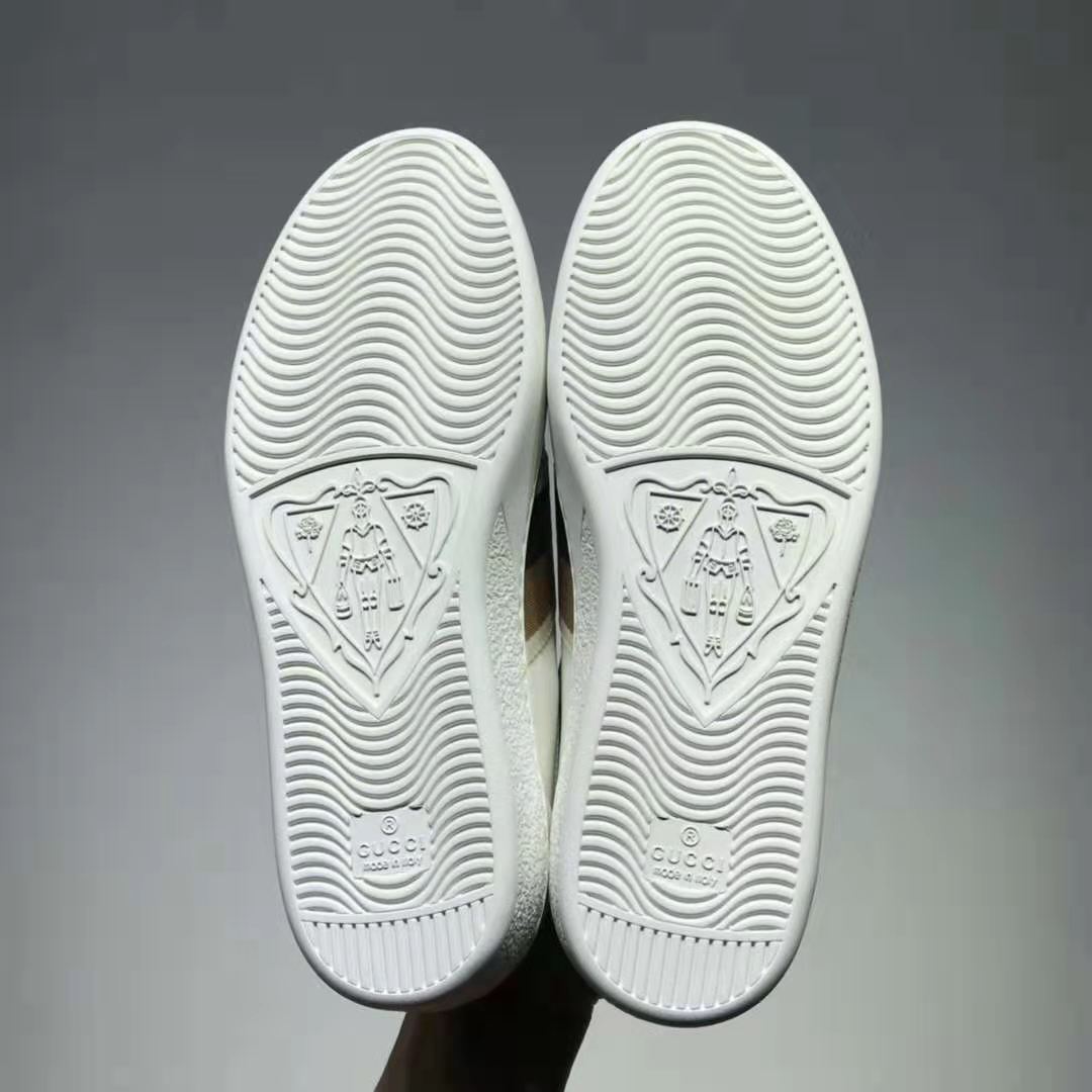 G*u*i gg unisex ace sneaker with interlocking g white leather light blue