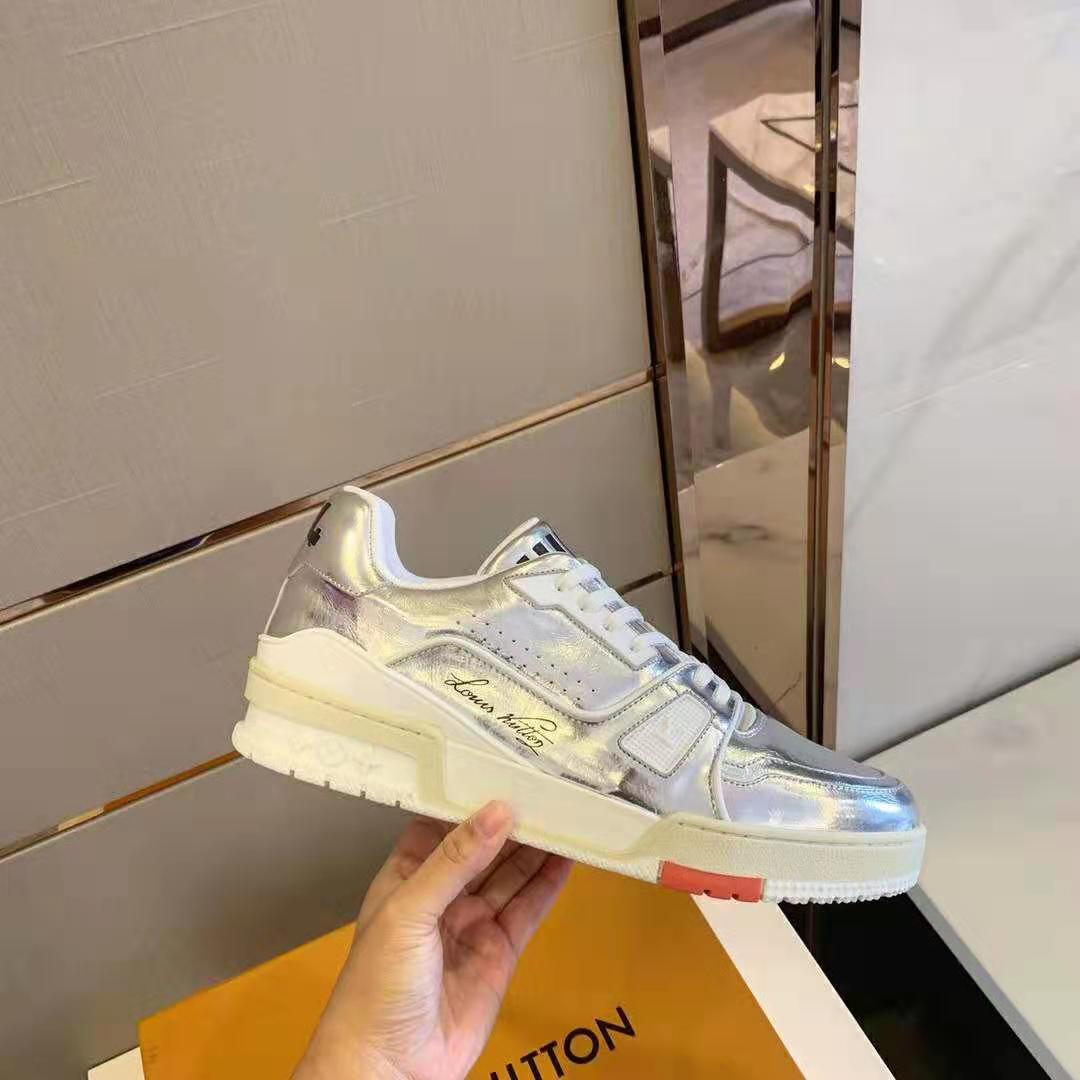 Louis Vuitton LV Men LV Trainer Sneaker Metallic Calf Leather-Silver