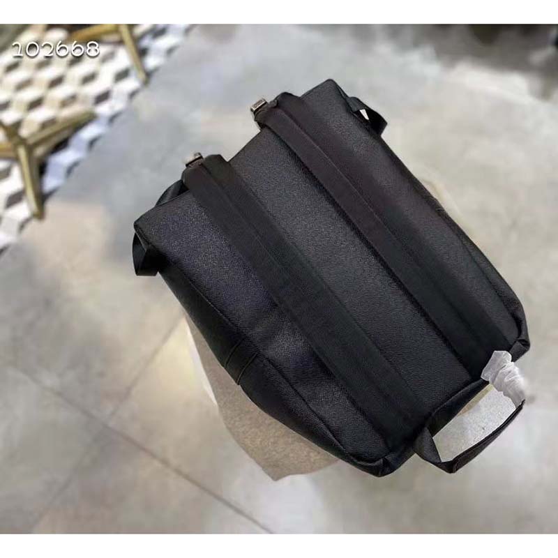 louis vuitton unisex discovery “v” logo backpack blue monoCh*0me taiga leather