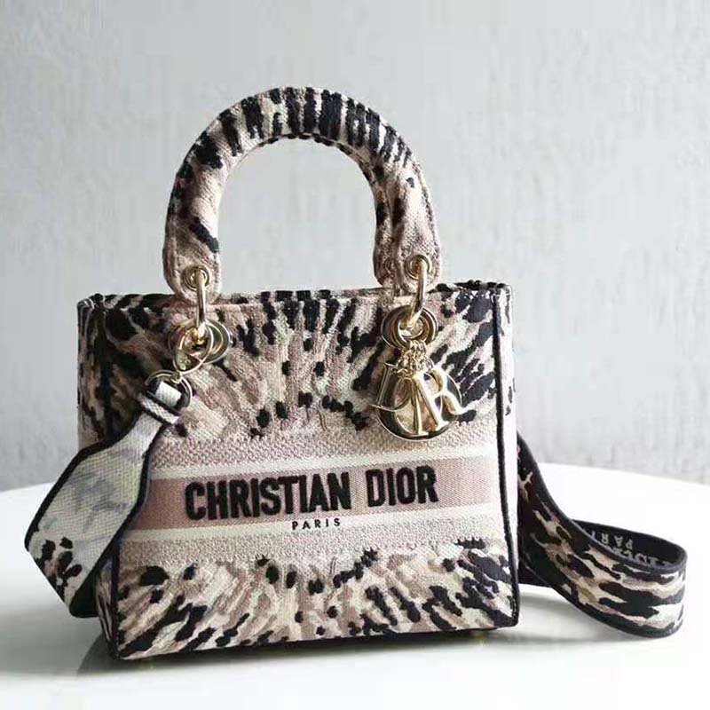 Dior Women Saddle Pouch Blue Dior Oblique Jacquard ‘D’ Stirrup