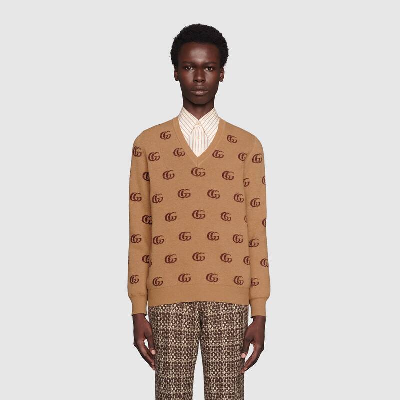 G*u*i men double g jacquard wool v-neck sweater camel and brown
