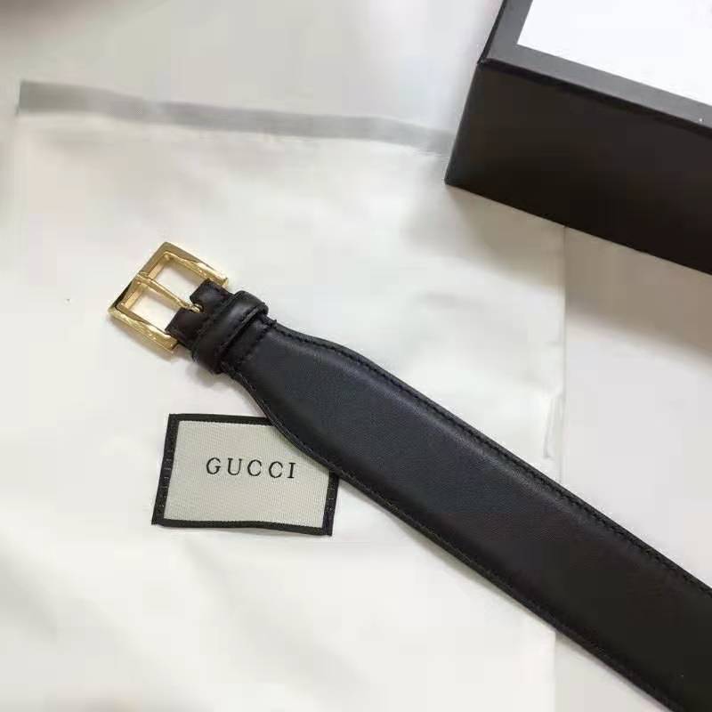 G*u*i unisex leather belt with horsebit 4 cm width black smooth leather