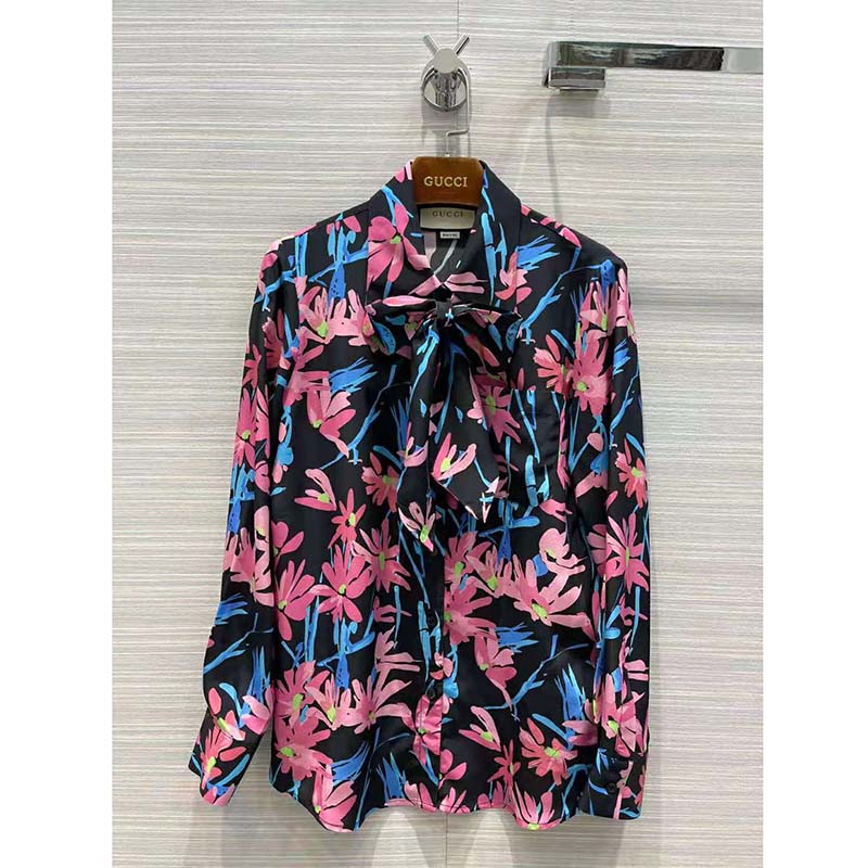 G*u*i women ken scott print silk shirt point collar front pocket