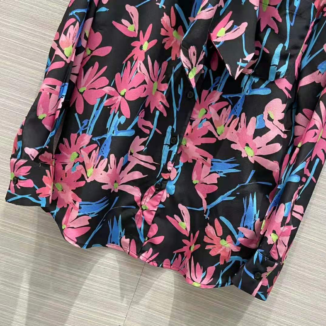 G*u*i women ken scott print silk shirt point collar front pocket