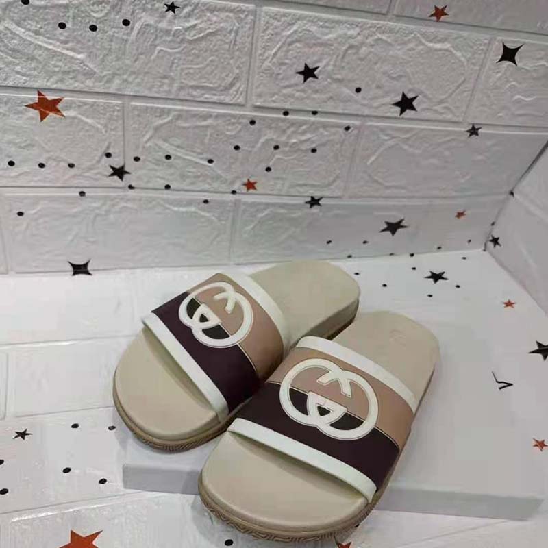 G*u*i gg unisex interlocking g slide sandal beige ebony interlocking g striped rubber