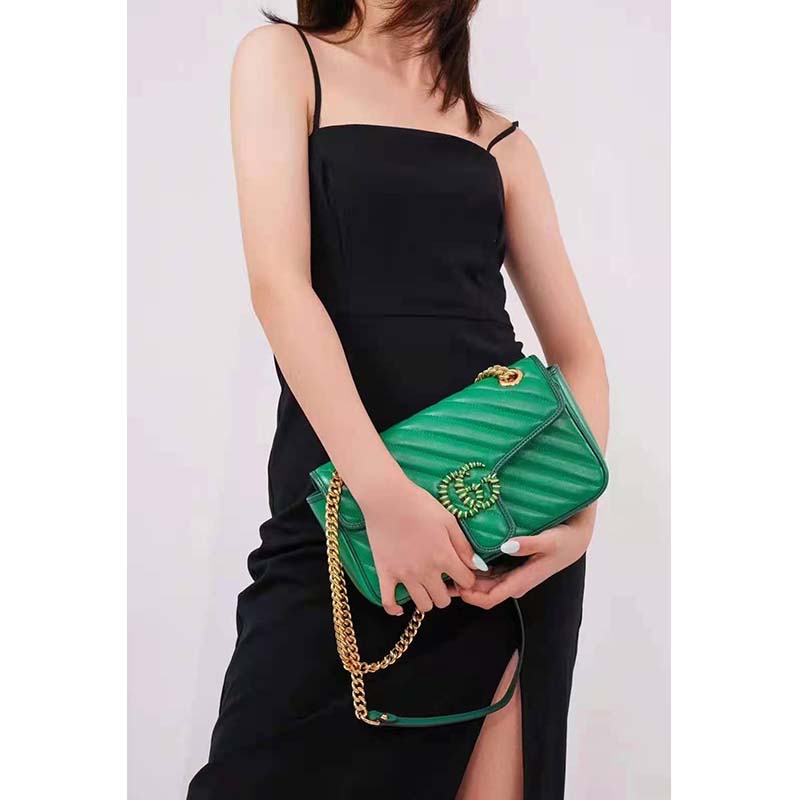 G*u*i gg women gg marmont small shoulder bag bright green diagonal matelassé leather