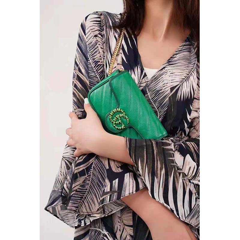 G*u*i gg women gg marmont super mini bag bright green diagonal matelassé leather