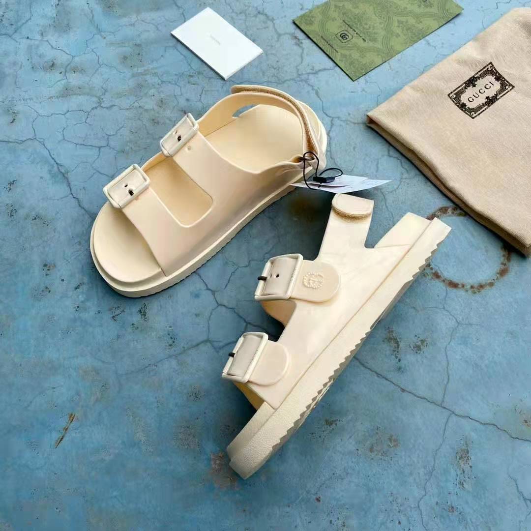 G*u*i gg women sandal with mini double g off-white rubber