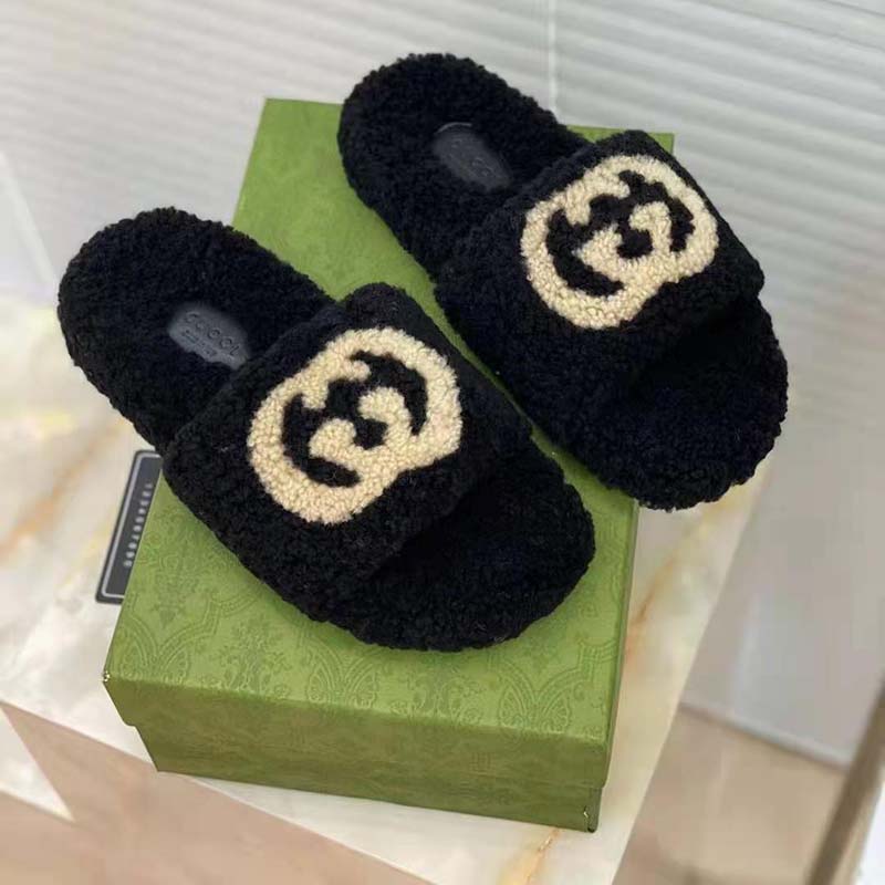 G*u*i gg women slide sandal with interlocking g black interlocking g merino wool