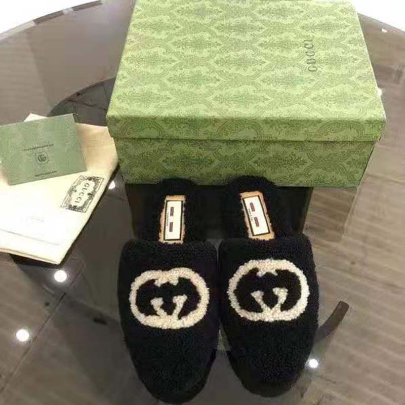 G*u*i gg unisex slipper with interlocking g light black interlocking g merino wool