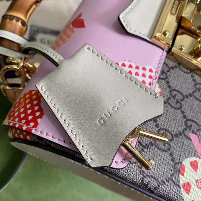 G*u*i gg women les pommes padlock small bag gg supreme canvas