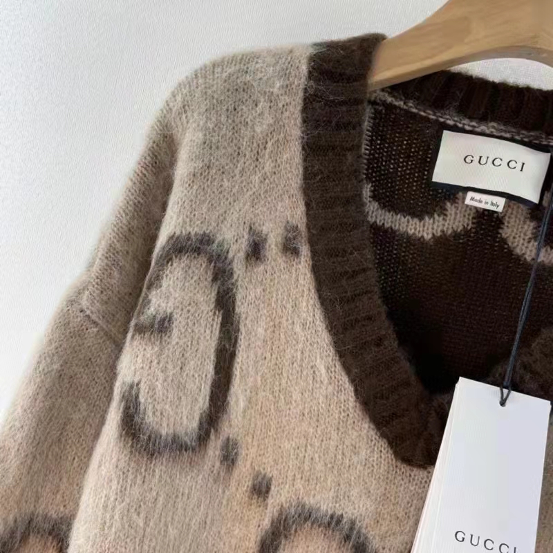 G*u*i men gg mohair wool v-neck sweater beige brown