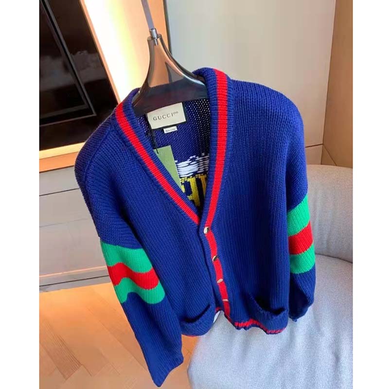 G*u*i gg men G*u*i 100 wool cardigan blue wool green red v-neck