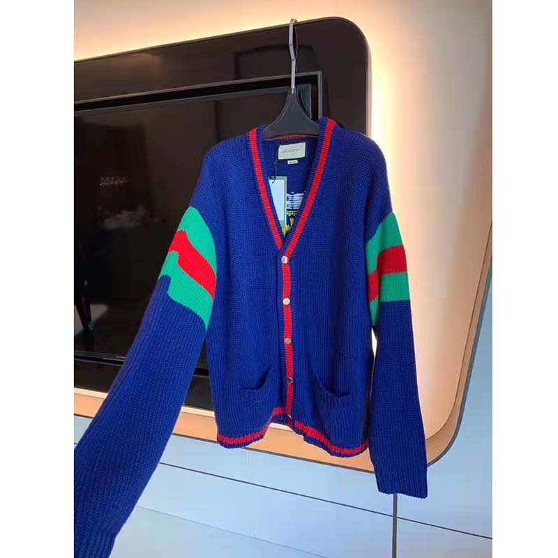 G*u*i gg men G*u*i 100 wool cardigan blue wool green red v-neck