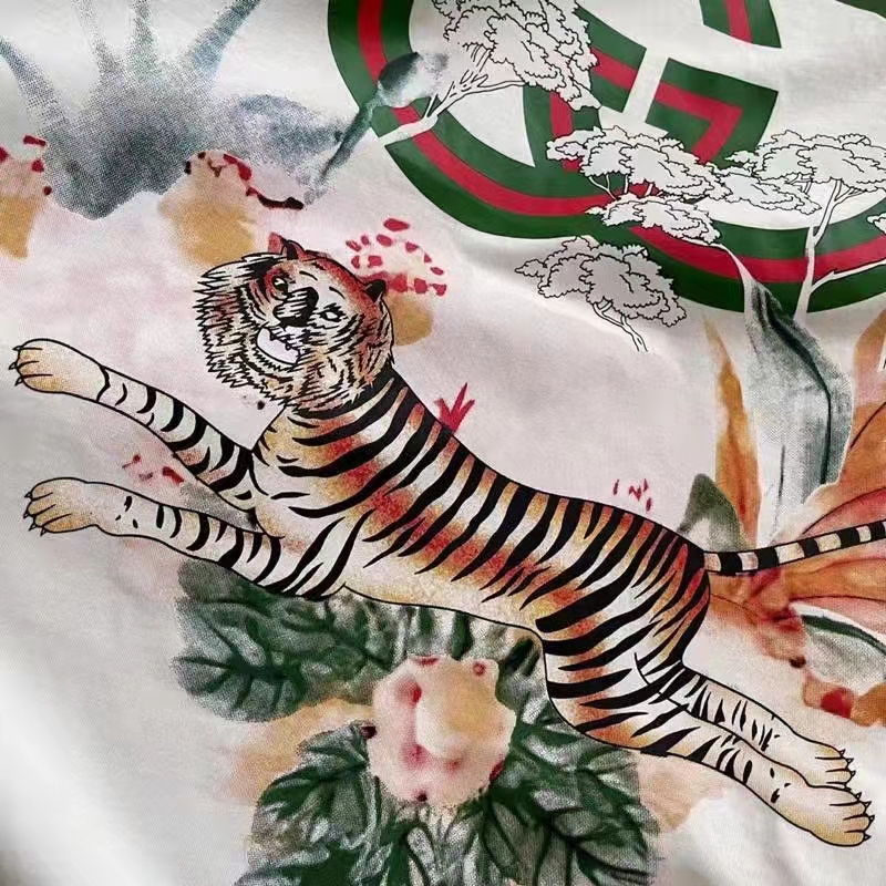 G*u*i gg men tiger flower interlocking g t-shirt off-white cotton jersey crewneck oversize fit
