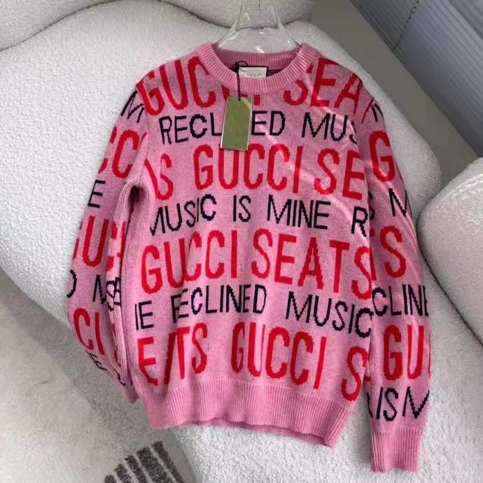 G*u*i men G*u*i 100 wool sweater pink red knit wool crew neck