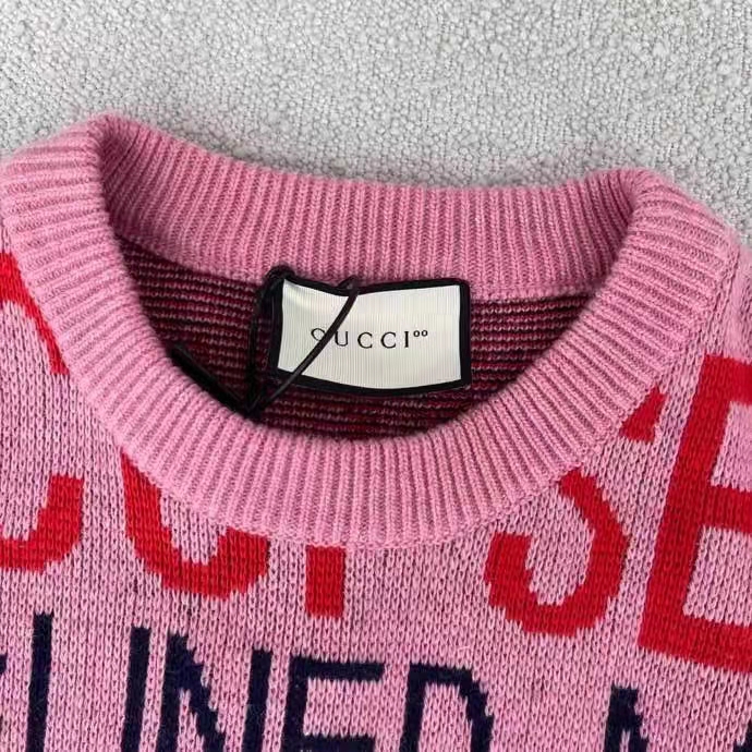 G*u*i men G*u*i 100 wool sweater pink red knit wool crew neck