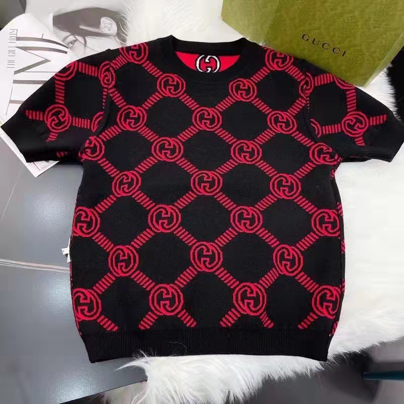 G*u*i women gg reversible interlocking g wool sweater crewneck short sleeves
