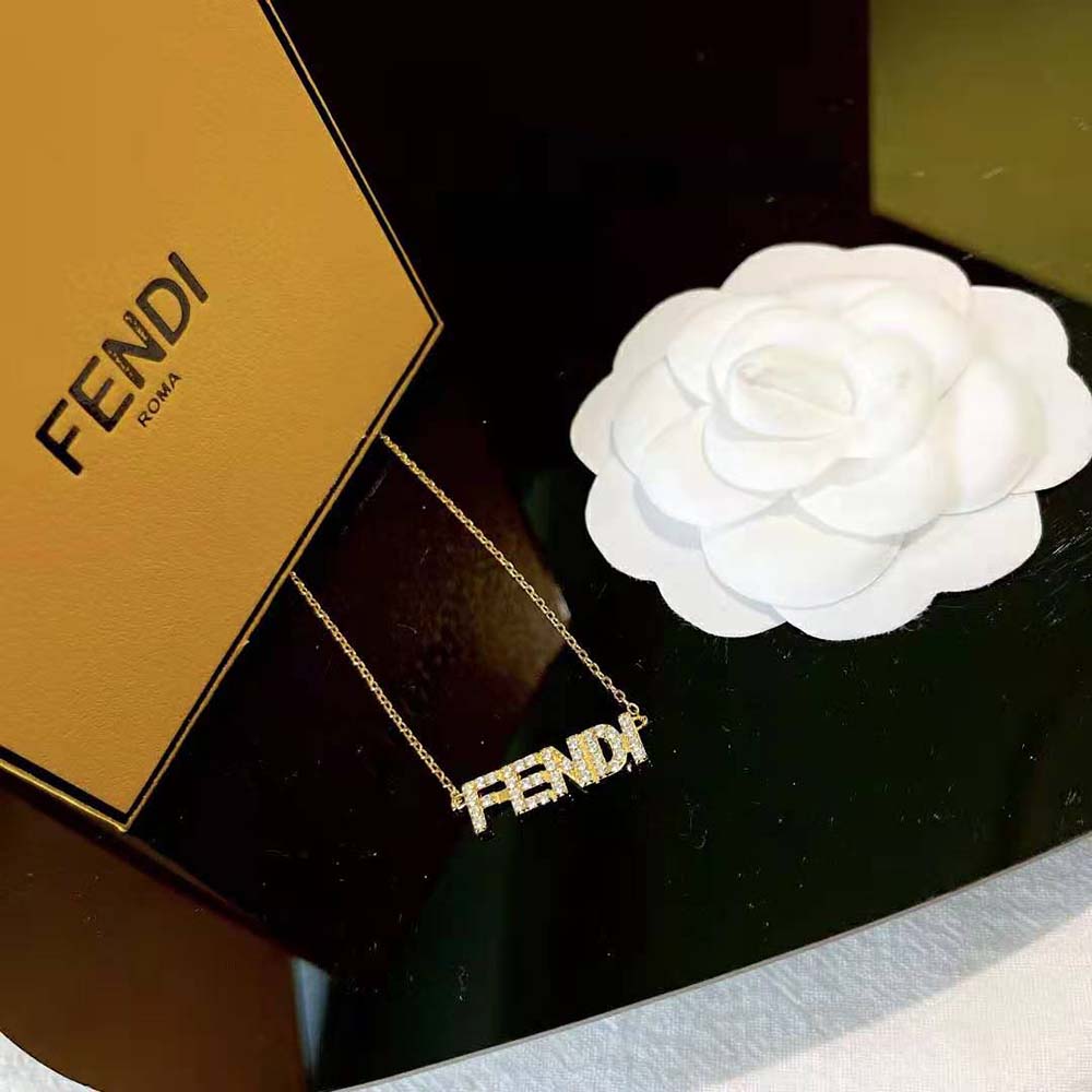 Fendi Women Signature Gold-colored Nnecklace Clip Closure